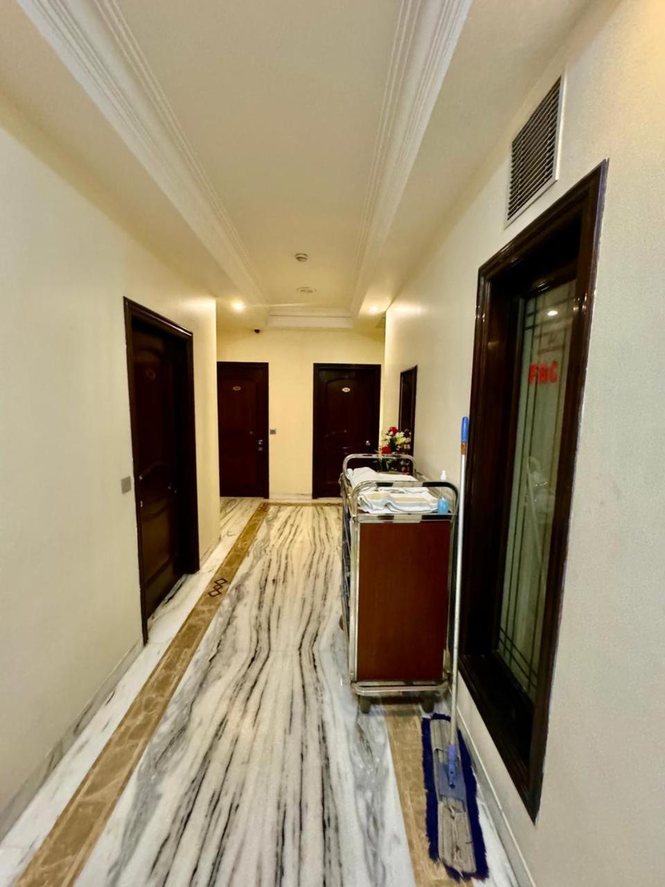Hotel Florence Inn, Karol Bagh, New Delhi, 2 Min From Metro エクステリア 写真
