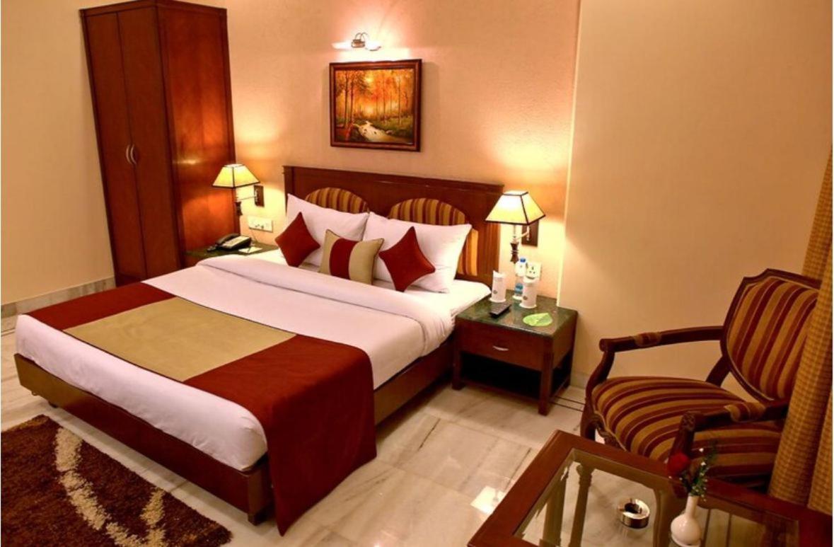 Hotel Florence Inn, Karol Bagh, New Delhi, 2 Min From Metro エクステリア 写真