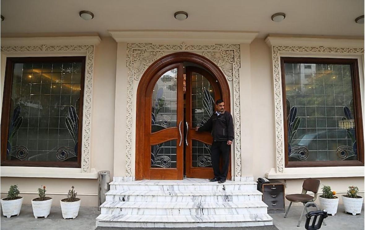 Hotel Florence Inn, Karol Bagh, New Delhi, 2 Min From Metro エクステリア 写真